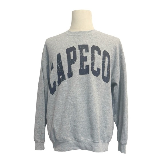 Sweet Claire Tops - Sweet Claire Women’s Heather Gray Crewneck Sweater. Size S/M